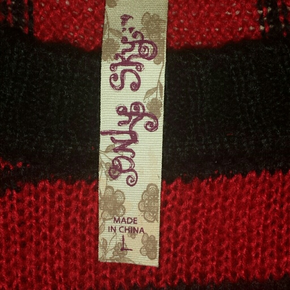 Red & black Striped Batwing Sleeved Sweater - Picture 5 of 6